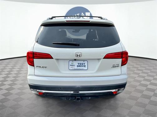 2016 Honda Pilot Elite