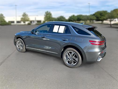 2024 Genesis GV70 2.5T