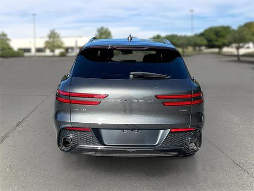 2024 Genesis GV70 2.5T