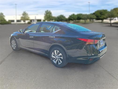 2025 Nissan Altima S