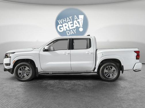 Glacier White 2026 Nissan Frontier SV
