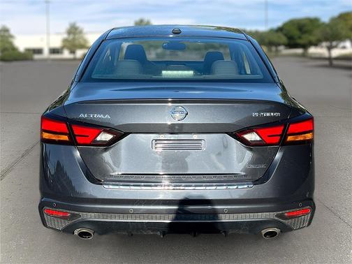 2020 Nissan Altima 2.0 Platinum
