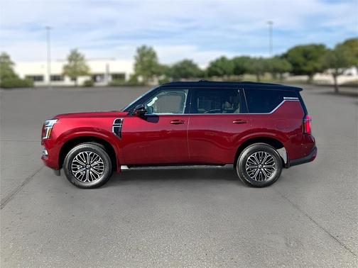 2025 Nissan Armada Platinum