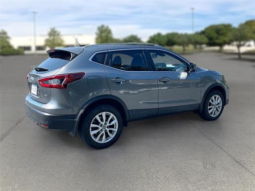 2020 Nissan Rogue Sport SV