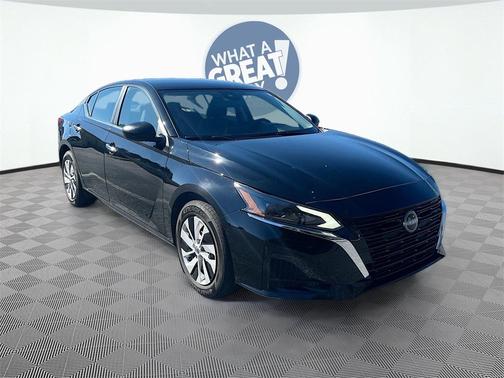 2025 Nissan Altima S