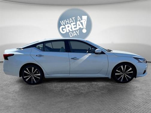 2019 Nissan Altima 2.5 Platinum