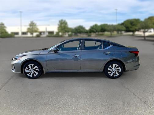 2025 Nissan Altima S