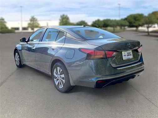 2025 Nissan Altima S
