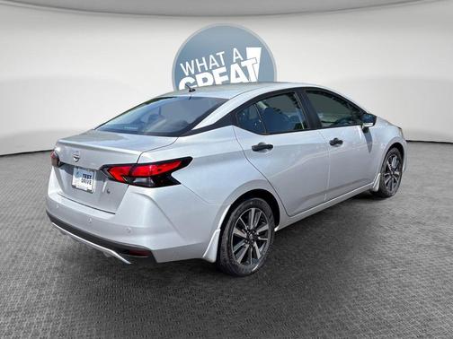 Brilliant Silver Metallic 2025 Nissan Versa S