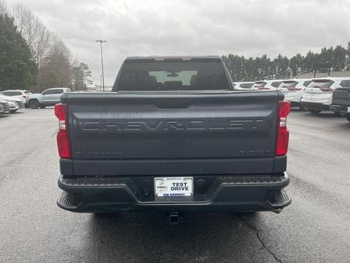 2020 Chevrolet Silverado 1500 Custom