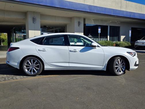 2025 Acura Integra Base