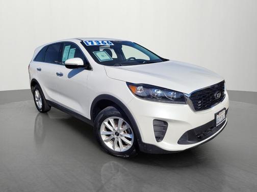 2020 Kia Sorento LX