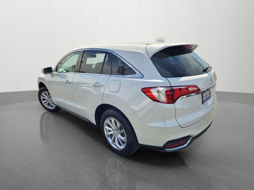 White 2017 Acura RDX