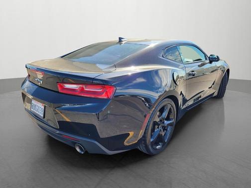 2017 Chevrolet Camaro 1LT