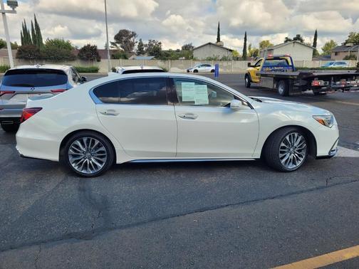 2018 Acura RLX Technology Package