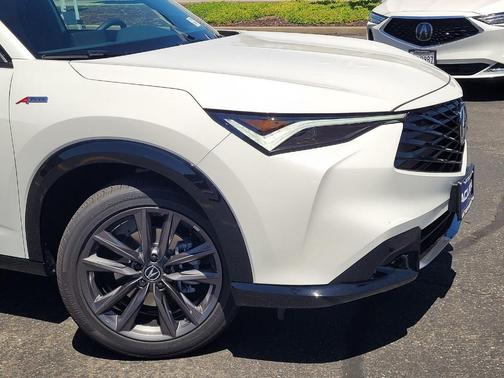 Platinum White 2026 Acura ADX A-Spec