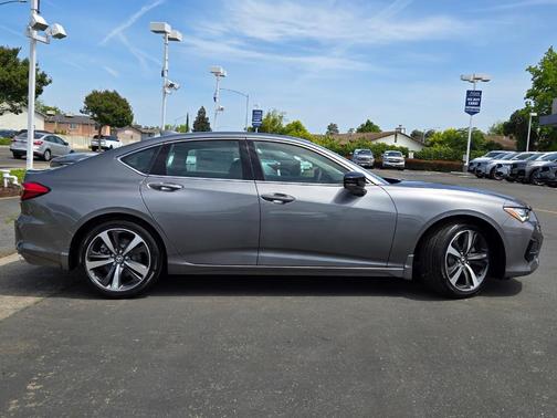 2025 Acura TLX Technology