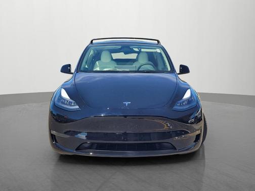 Black 2024 Tesla Model Y Performance