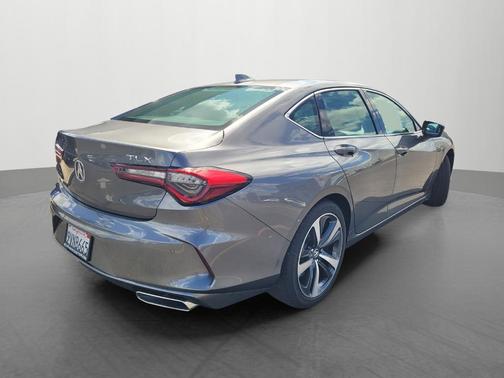 Liquid Carbon Metallic 2025 Acura TLX Technology
