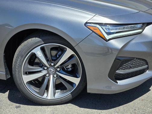 2025 Acura TLX Technology