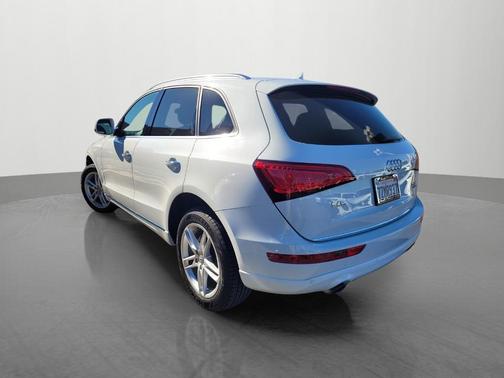 2016 Audi Q5 2.0T Premium Plus