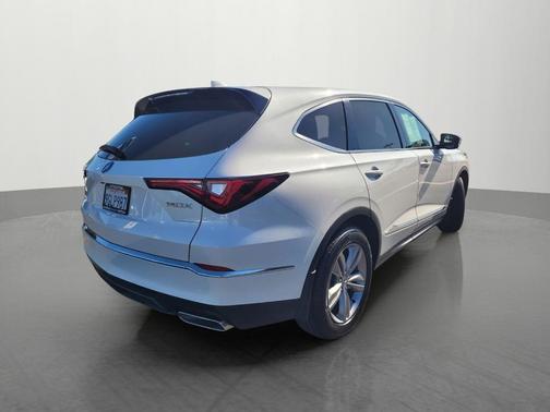 Platinum White Pearl 2023 Acura MDX Base