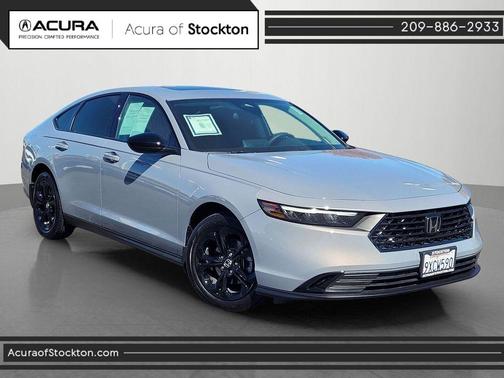 Urban Gray Pearl 2025 Honda Accord SE