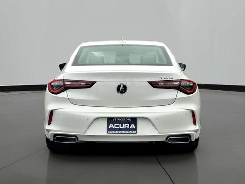 2025 Acura TLX Technology