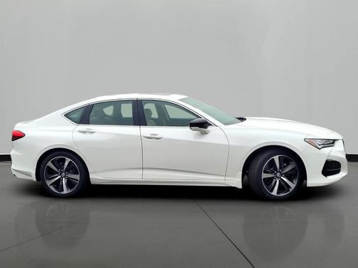 2025 Acura TLX Technology