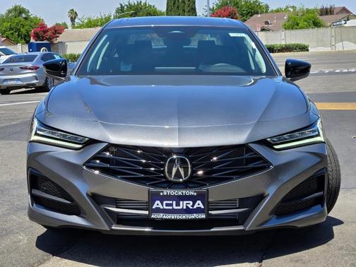2025 Acura TLX Technology