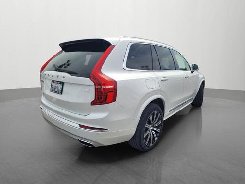 2021 Volvo XC90 Recharge Plug-In Hybrid T8 Inscription 7 Passenger