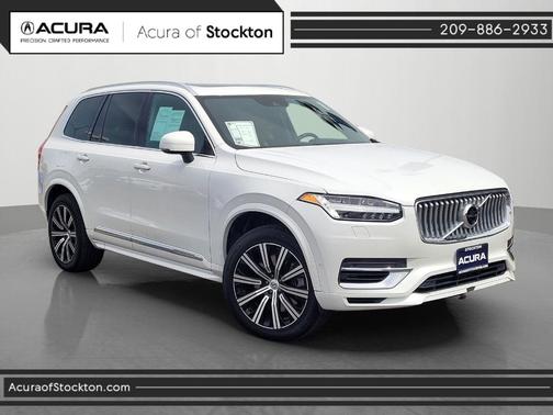 2021 Volvo XC90 Recharge Plug-In Hybrid T8 Inscription 7 Passenger