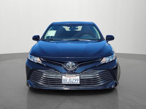 Midnight Black Metallic 2019 Toyota Camry LE
