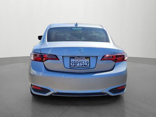 2018 Acura ILX Base