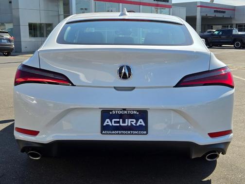 2025 Acura Integra Base