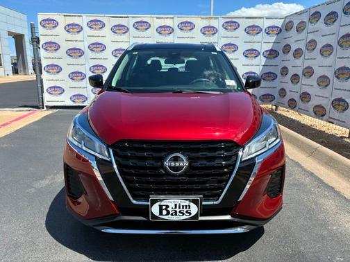 2 Tone Red / Black 2023 Nissan Kicks SV