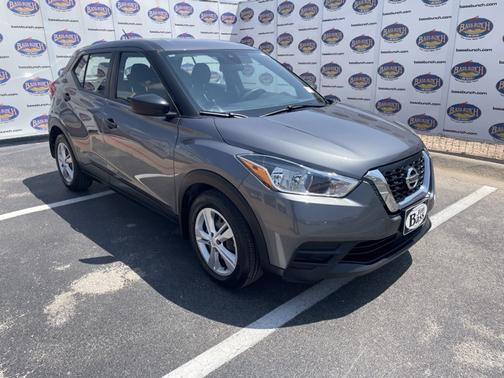 2020 Nissan Kicks S