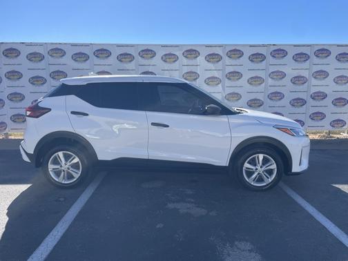 2024 Nissan Kicks S