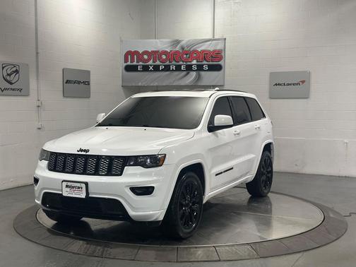 2018 Jeep Grand Cherokee Laredo E