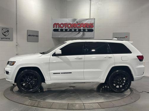 2018 Jeep Grand Cherokee Laredo E