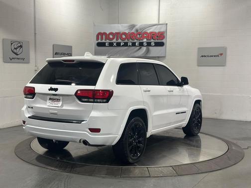 2018 Jeep Grand Cherokee Laredo E