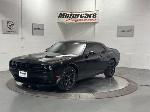 2021 Dodge Challenger SXT