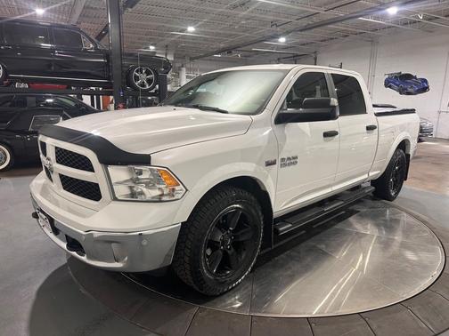 2017 RAM 1500 SLT