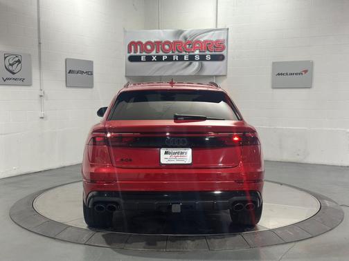 2024 Audi SQ8 4.0T Prestige