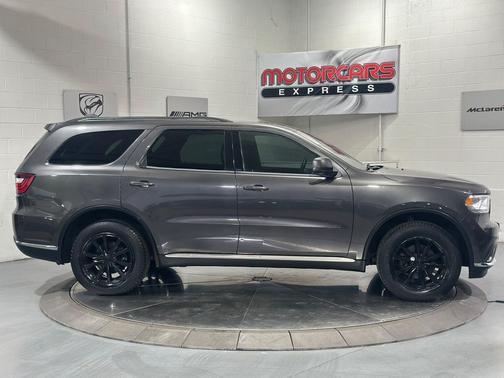 Granite Metallic Clearcoat 2017 Dodge Durango SXT