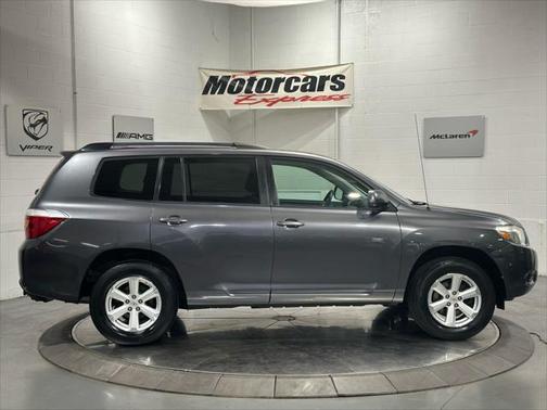 2010 Toyota Highlander SE