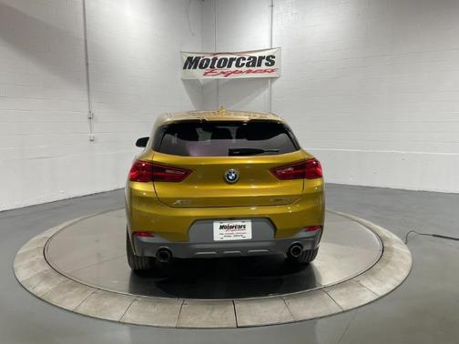 Photo 4 of 32 of 2018 BMW X2 xDrive28i