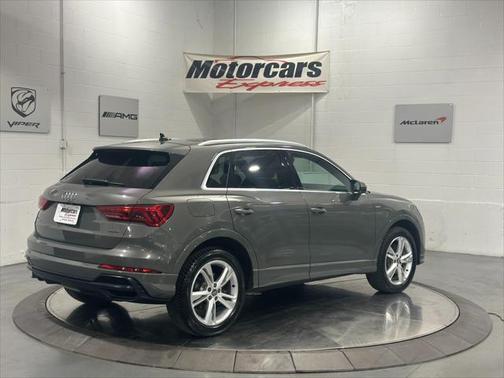 2019 Audi Q3 45 S line Premium Plus