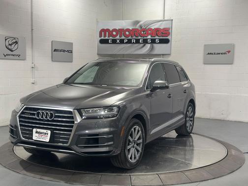 Graphite Gray Metallic 2018 Audi Q7 3.0T Prestige