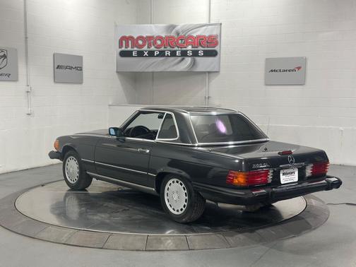 1988 Mercedes-Benz S-Class 560 SL